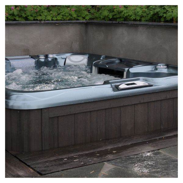 The Benefits of Buying Local_ Supporting Your Neighborhood Hot Tub Dealership-3.png