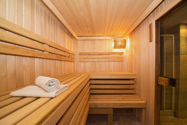 PAGEIMAGE1-SaunasInBoone.jpg