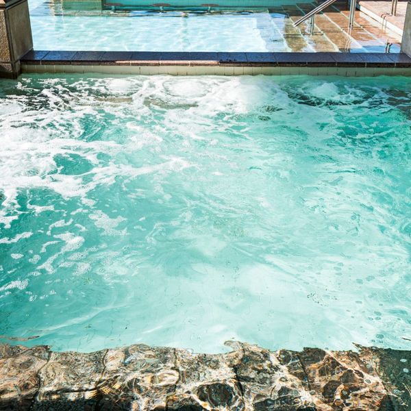 Swim Spa vs. Hot Tub - Image 2.jpg