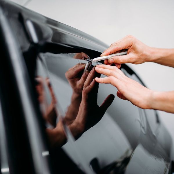 A Guide to Auto Window Tinting3.jpg