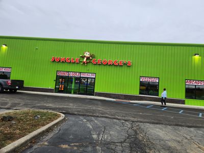 Exterior of Jungle George’s indoor playground in Fort Wayne