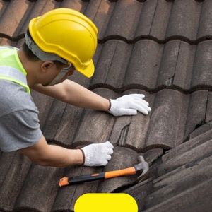 Small Roof repair - Prompt Service.jpg