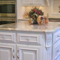 whitekitchenisland-5a4401dbca25a-250x250.jpeg