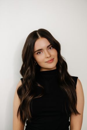 MaeveAndNashSalon_040.jpg