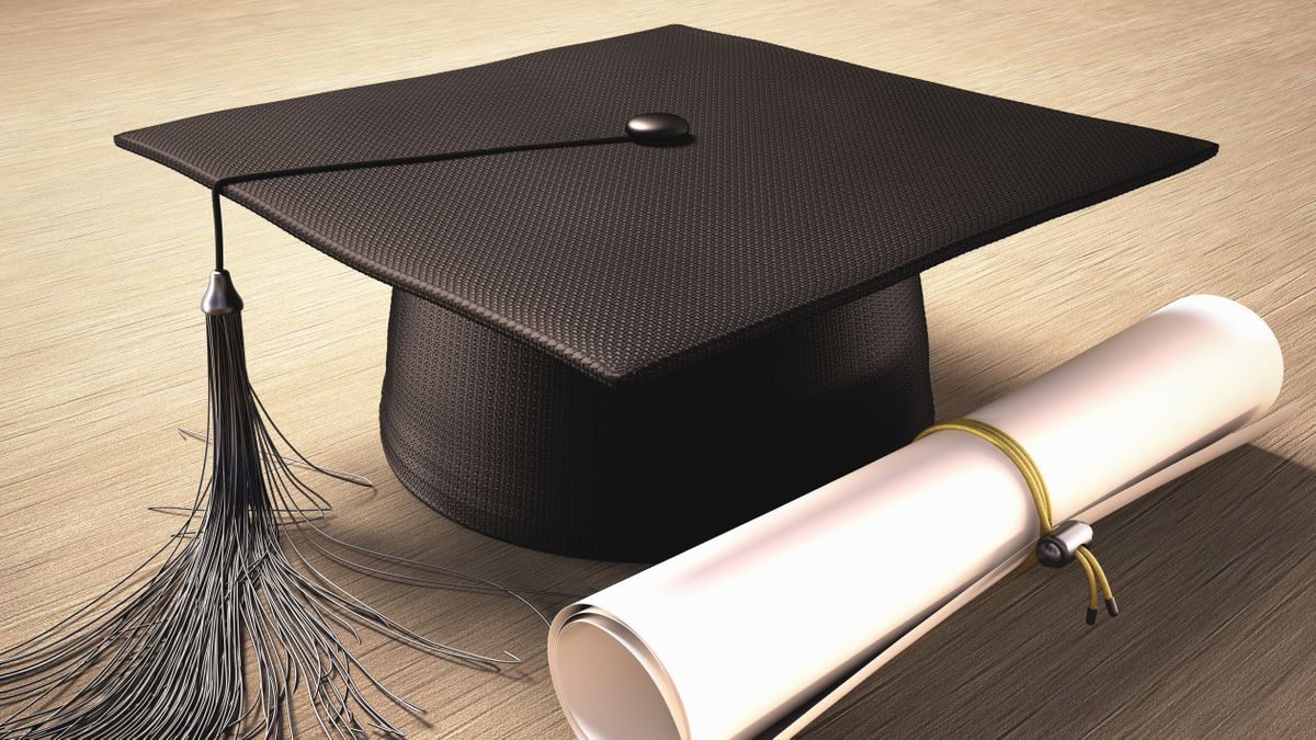graduation cap.jpg