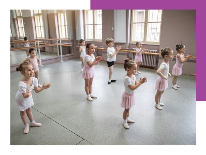 young children in dance class
