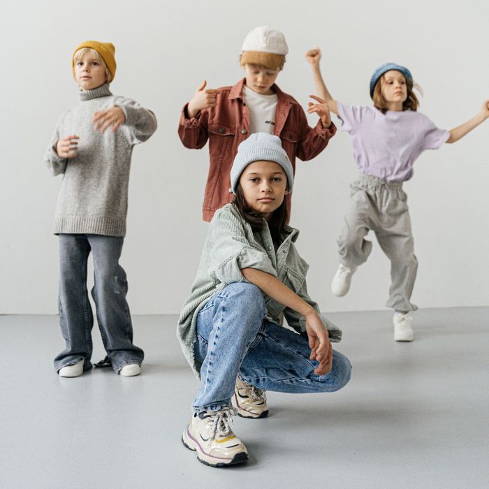 4 kids hip hop dancing
