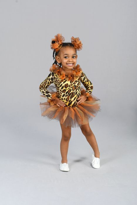 Tiny Tots Dance Classes in Bronx, NY - Fancy Feet Dance Studio - Fancy ...