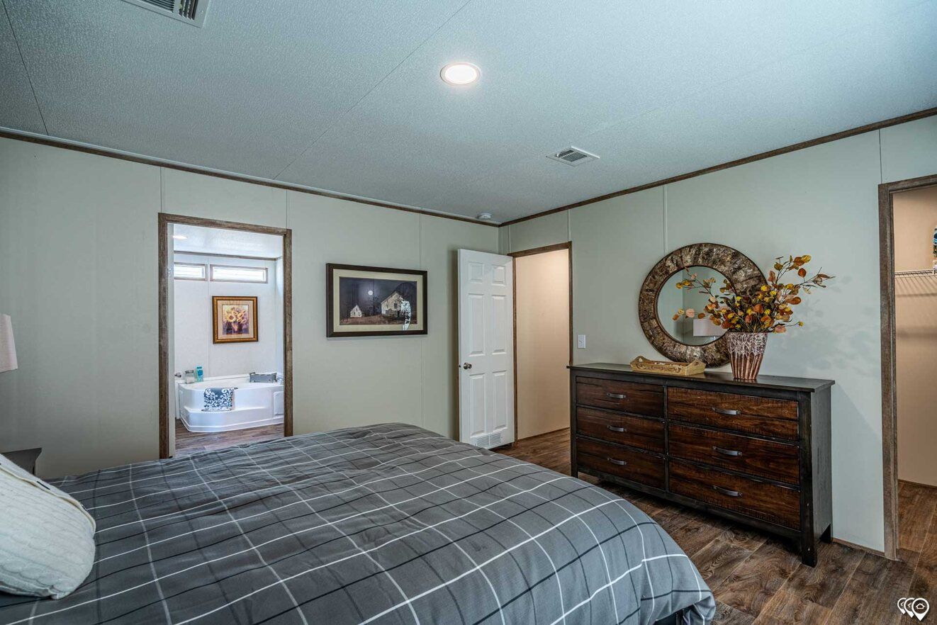 villager_doubles_28563a_waco_bed_2_1698962307744_1699281398844_1323_12.jpg