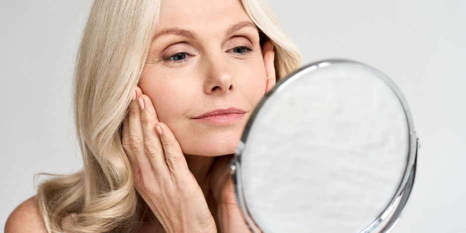 woman with forma skin tightening