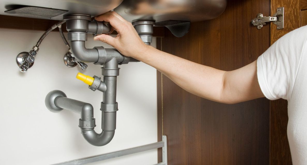 Quick Fixes for Water Leaks hero.jpg