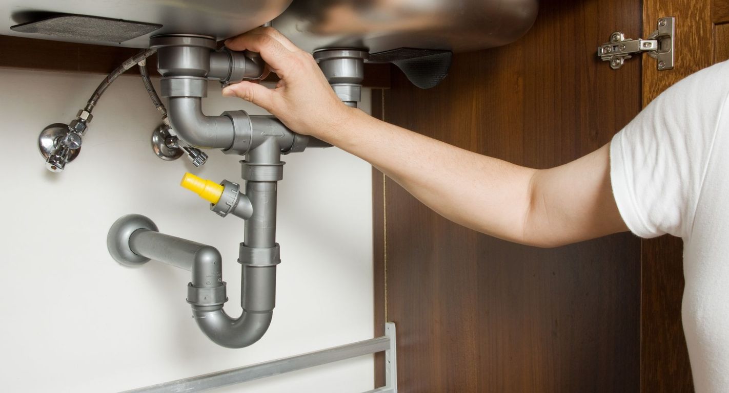 Quick Fixes for Water Leaks hero.jpg