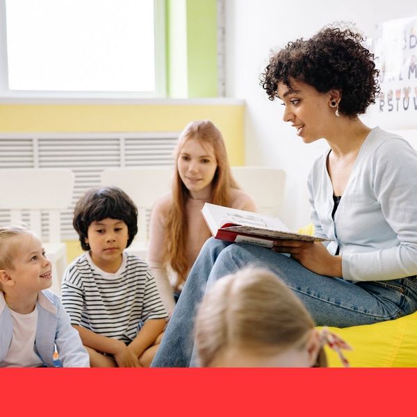 teacher reading to students teacher reading to students