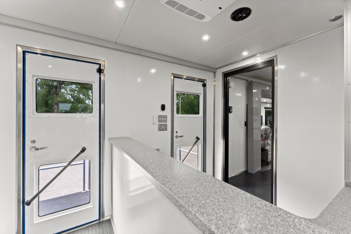 38-web-or-mls-MTZ08727.JPG