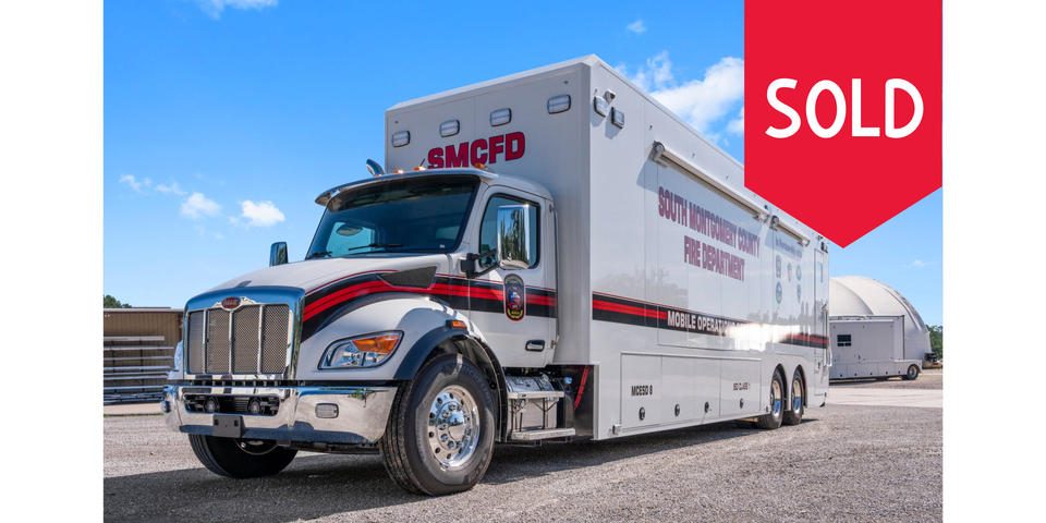35' Command Center Coach Body SOLD.png