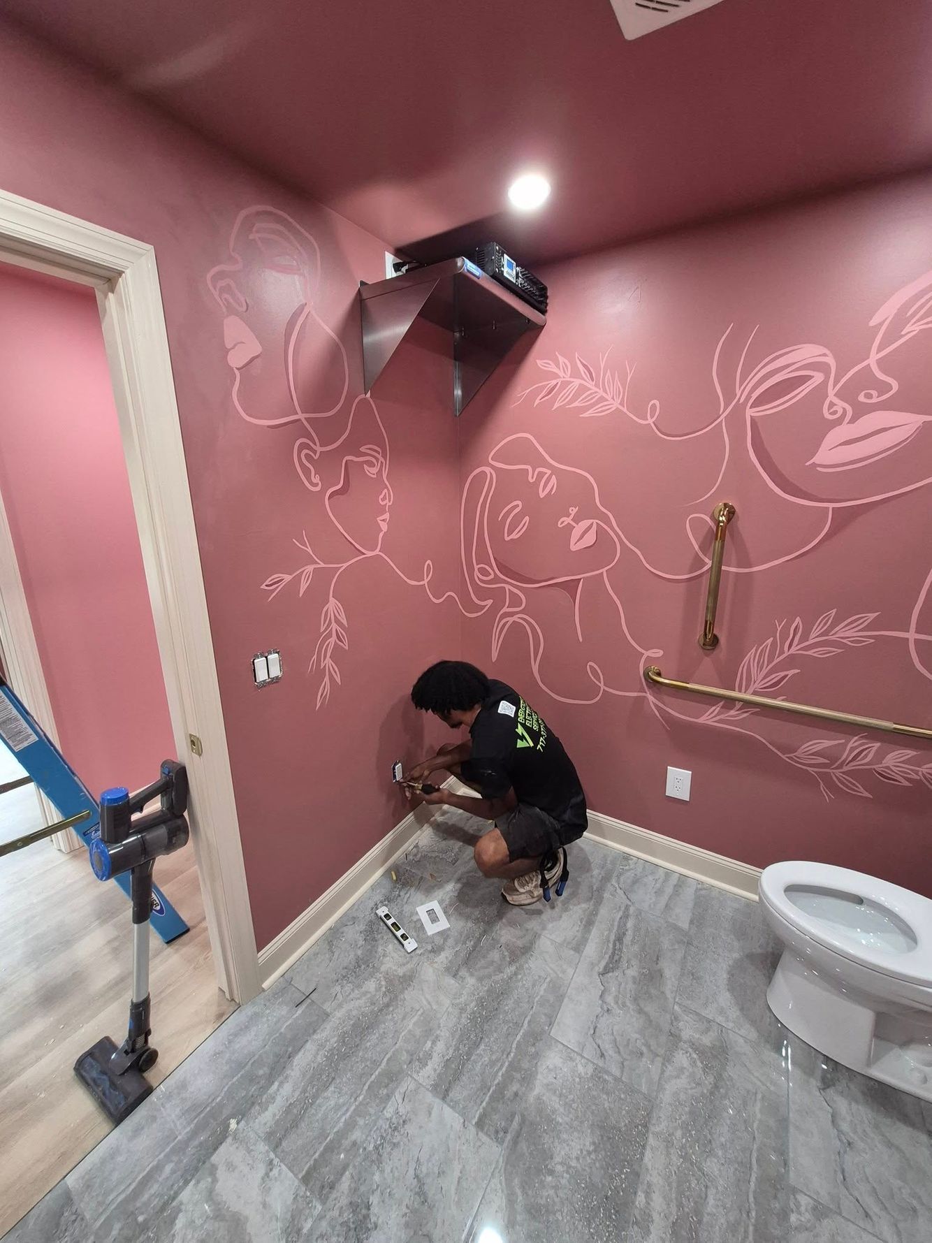 524804531_122152501124633589_2291795477267907897_n (1).jpg