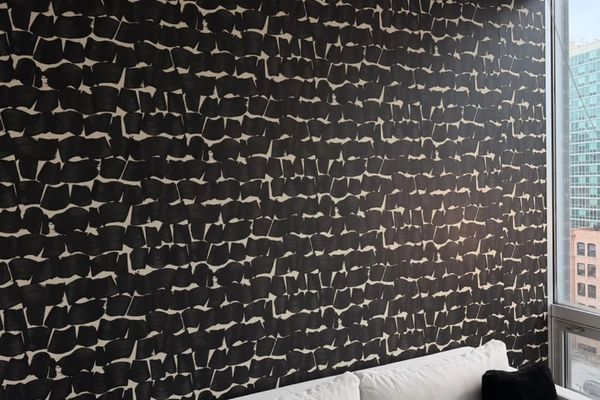 Black and yellow wallpaper