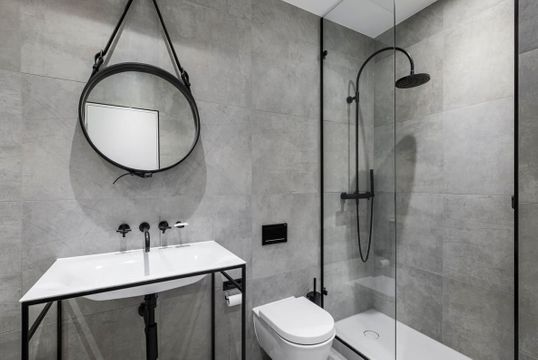 contemporary styled bathroom