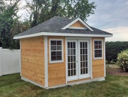 imgi_10_10_x_12_Hip_Roof.jpg