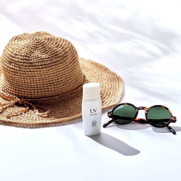 Sunscreen. Sunscreen.