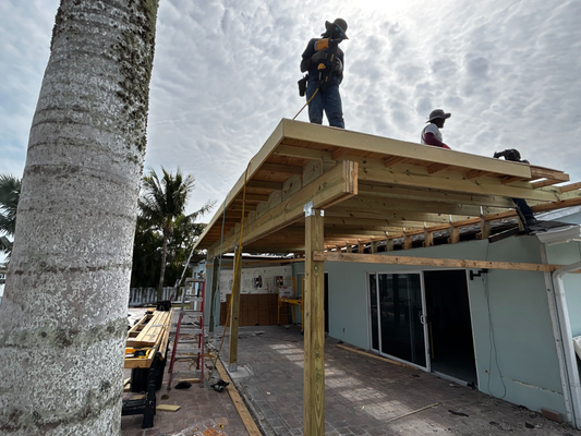 construction team building pergola