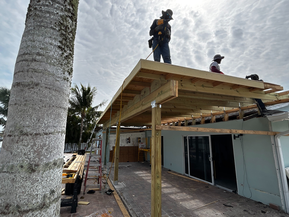 construction team building pergola