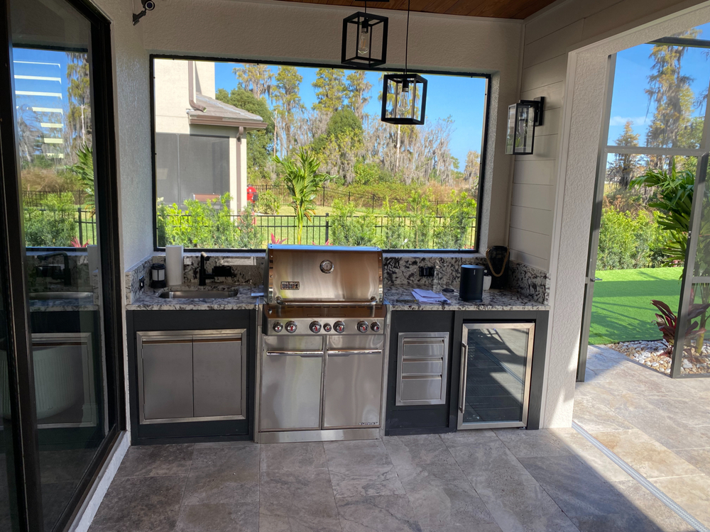 outdoor kitchen