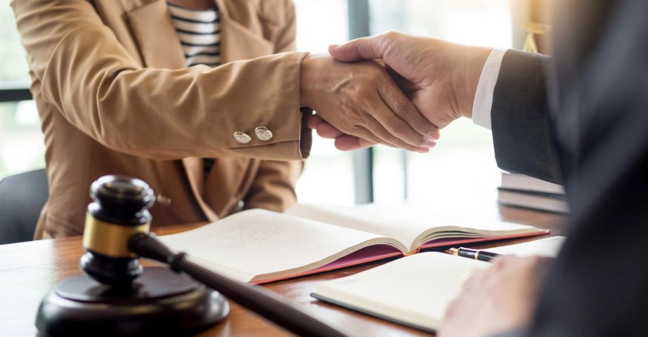 When Should I Look For a Domestic Violence Lawyer.jpg