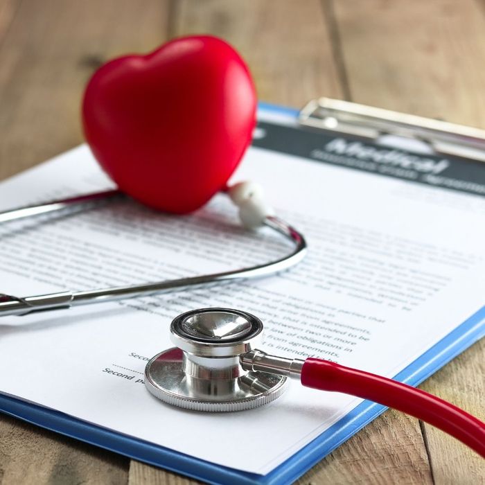medical clipboard with heart 