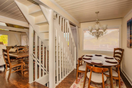 Breakfast Nook in Ski View Getaway Cabin