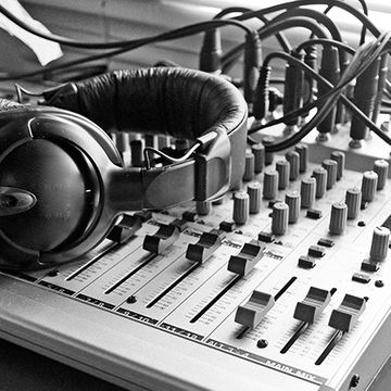 sound stage-img.jpg