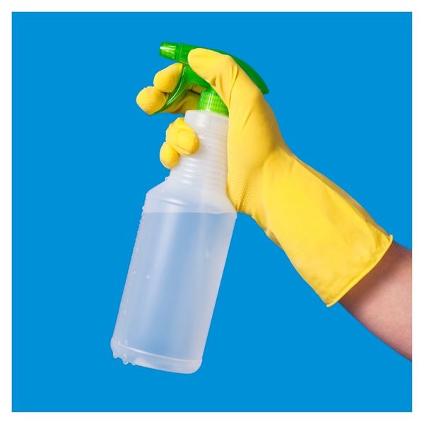 spray bottle