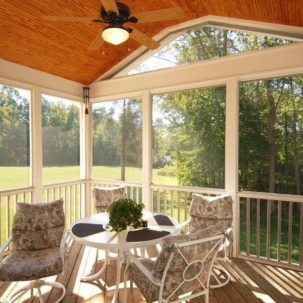 screened-in porch