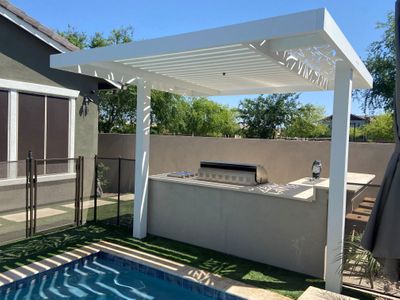 White cantilever with Soleil3.jpg