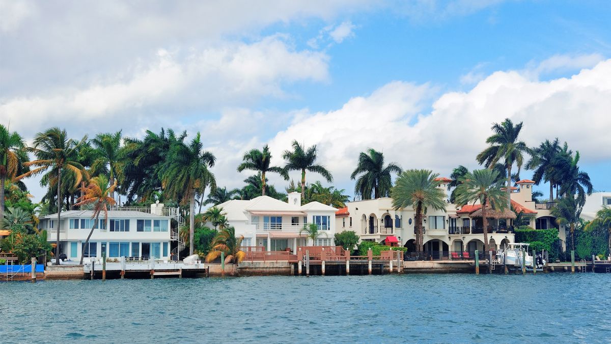Luxury waterfront homes in Key West – AC Repair Key West