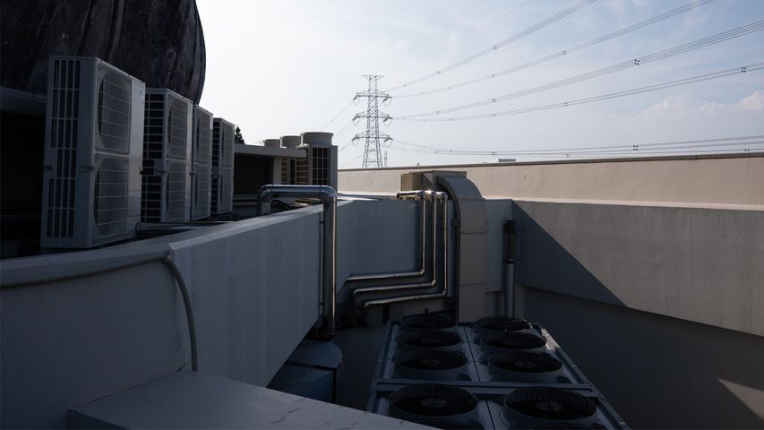 Rooftop unit HVAC repair and service for commercial buildings