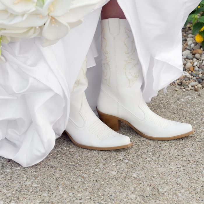 cowboy boots with wedding dress