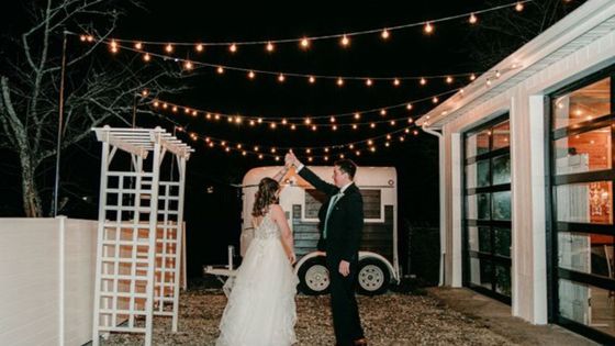 just married couple dancing