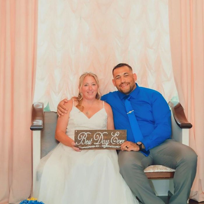 Details and photos 1.jpg