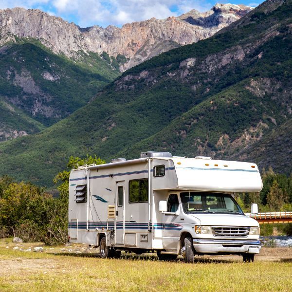 rv in front of mountains
