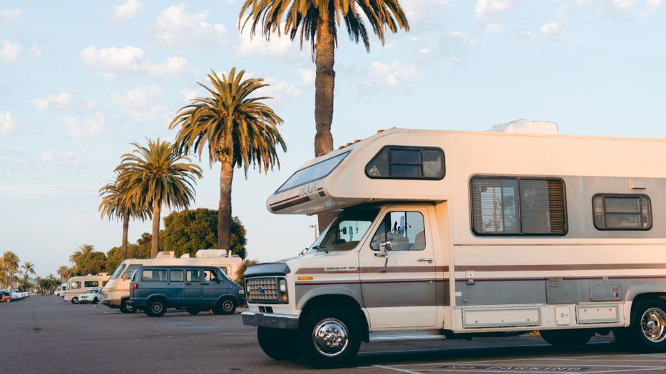 What You Need to Know Before Selling Your RV in California - Hero.jpg