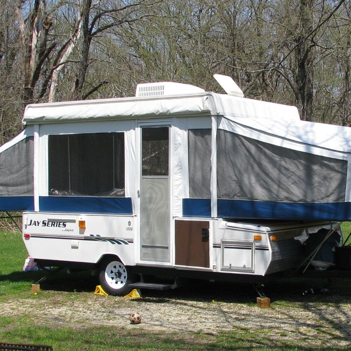 image of a pop up camper