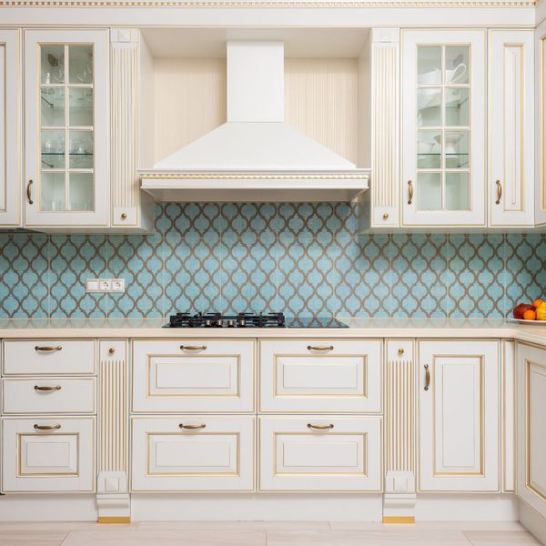 Kitchen backsplash