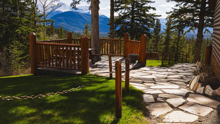 The Health Benefits of a Mountain Getaway header.jpg