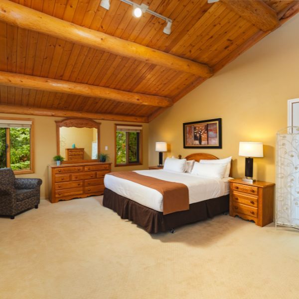 Reasons to Book a Chalet at Overlander Mountain Lodge 1.jpg