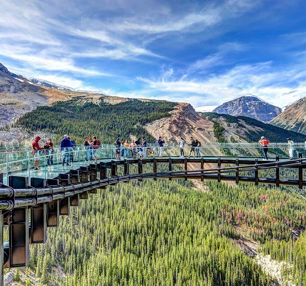 columbia-Icefield-skywalk.jpg