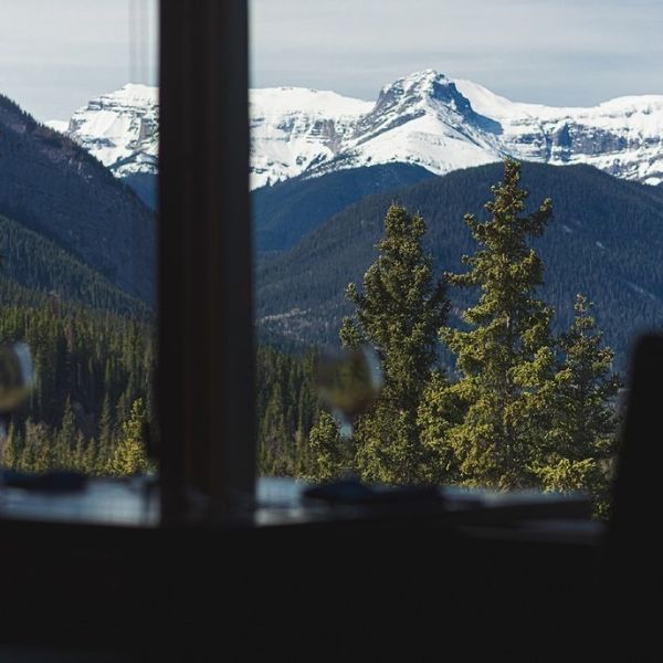 4 Reasons to Stay at Overlander Mountain Lodge 3.jpg