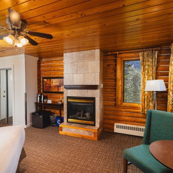 4 Ways to Spend a Romantic Weekend 3.jpg