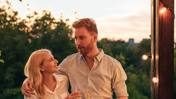 couple on romantic getaway