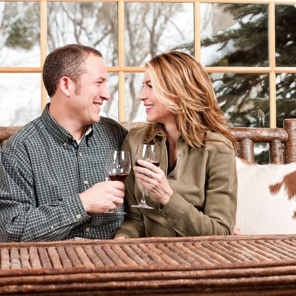 couple drinking wine